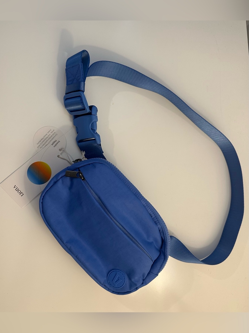 Vuori All Around Hip Pack in Rivera Blue NWT